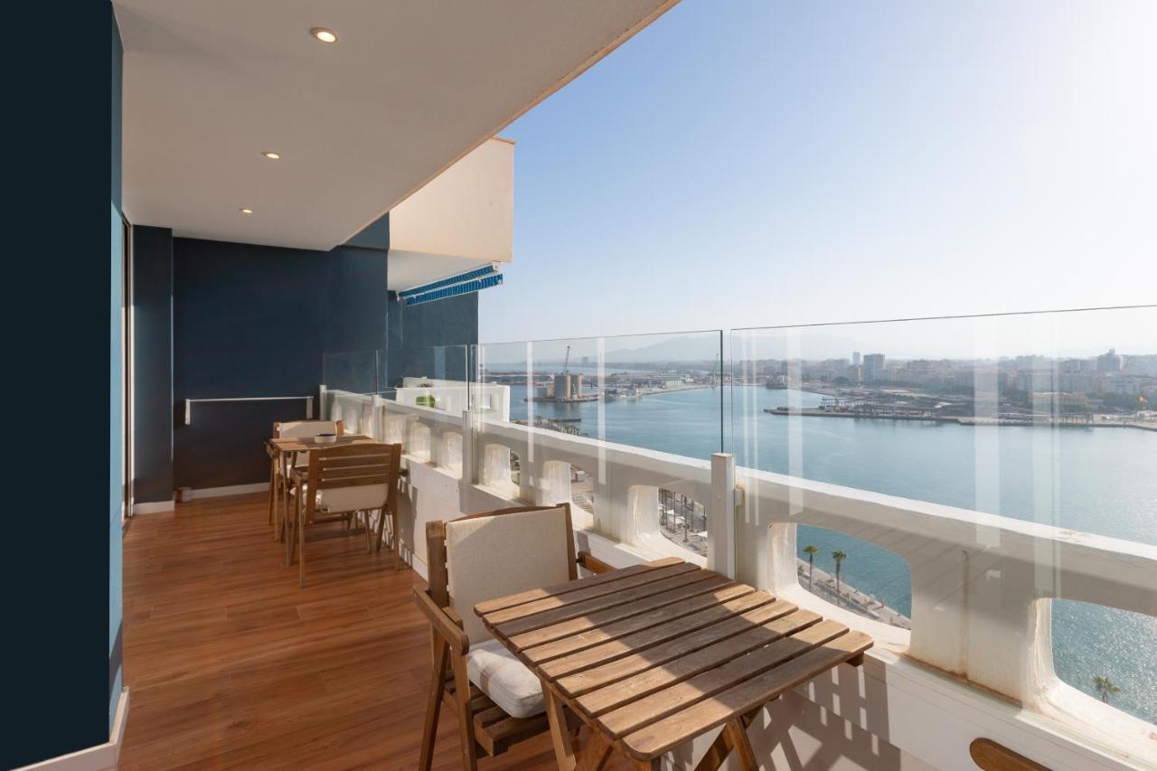 Luxury Beach/Port Apartment มาลากา ภายนอก รูปภาพ