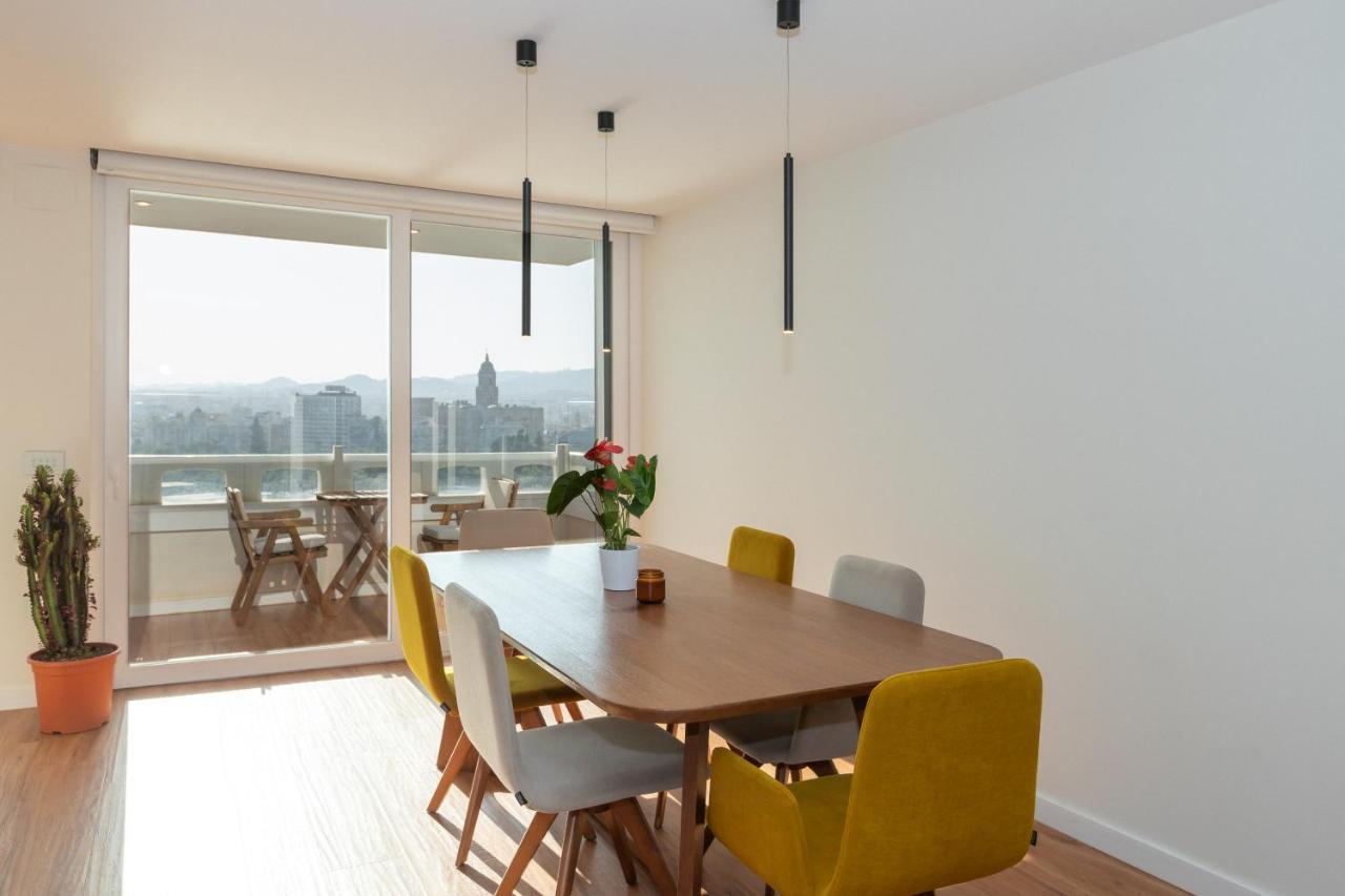 Luxury Beach/Port Apartment มาลากา ภายนอก รูปภาพ