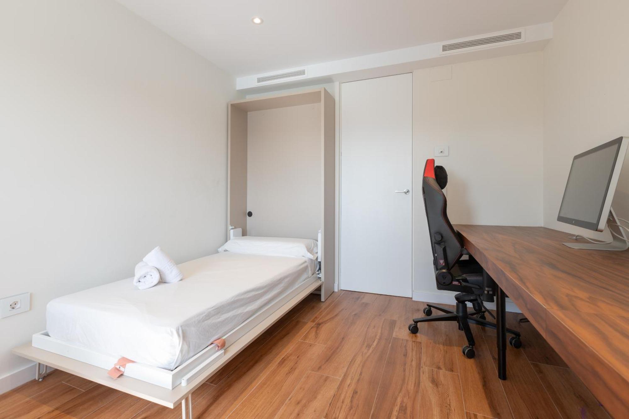 Luxury Beach/Port Apartment มาลากา ภายนอก รูปภาพ